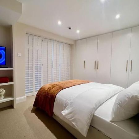 New Flat In Holland Park Apartment Londra Exterior foto